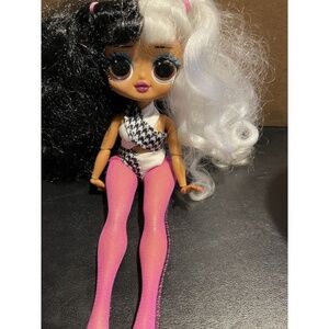 LOL Surprise OMG Doll Black & White Hair Winter Disco Dollie 9" 2019 MGA